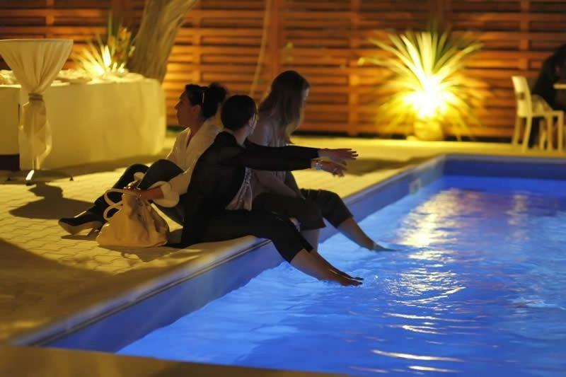 Hotel Loretta Ріміні Екстер'єр фото